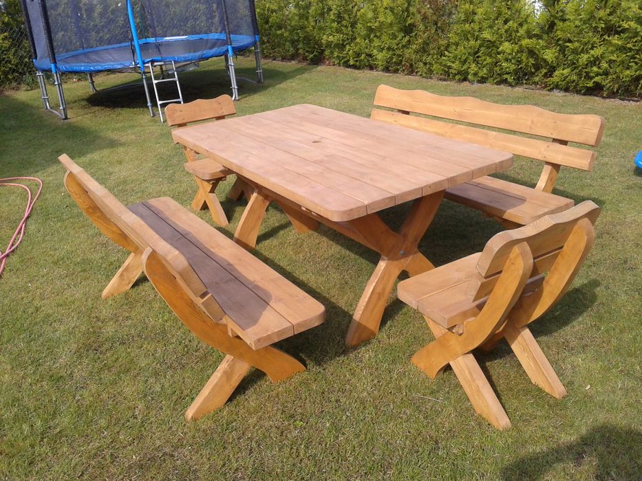 Meble ogrodowe - piękny komplet ogrodowy