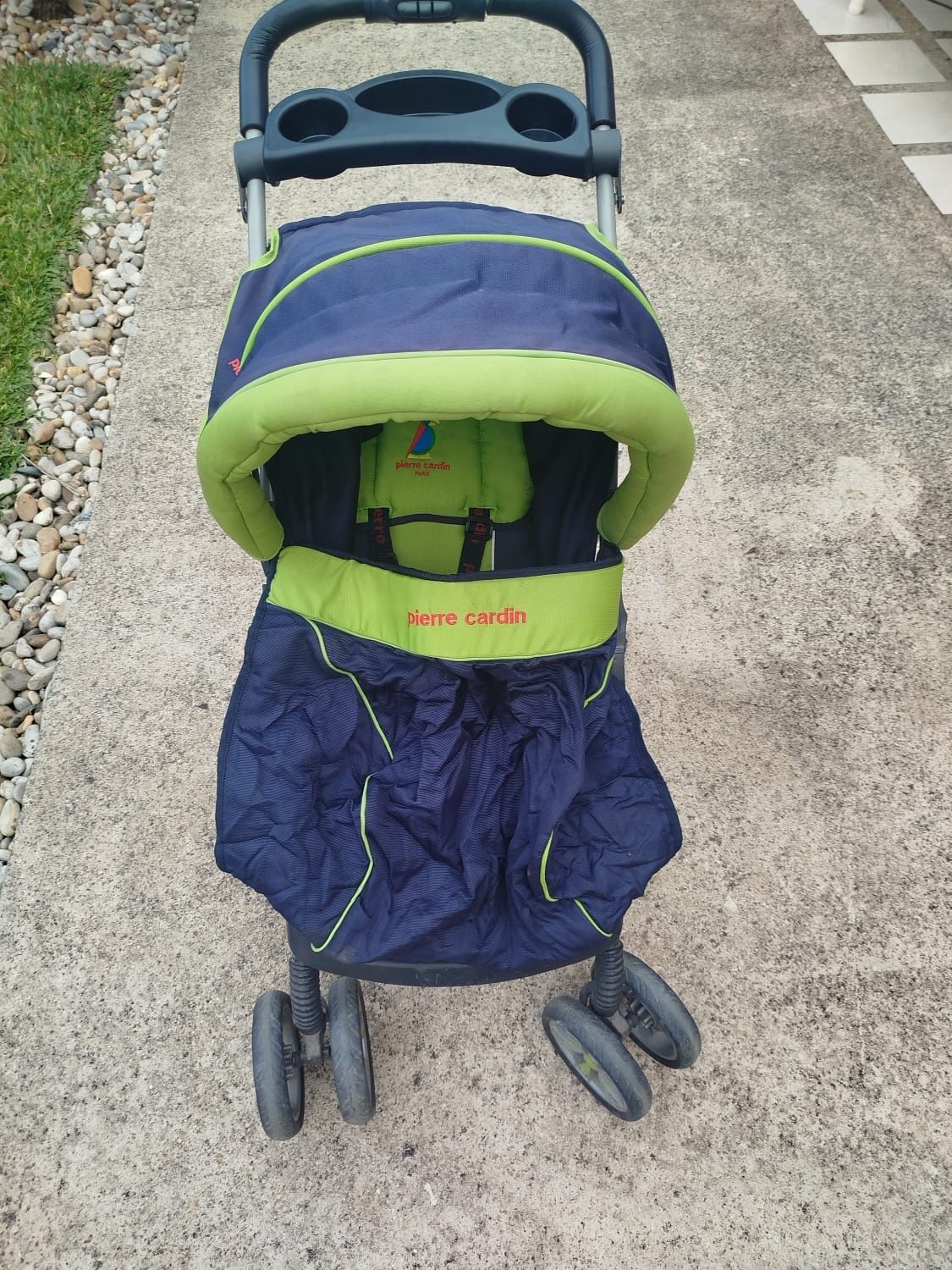 Carrinho de criança/ bebe