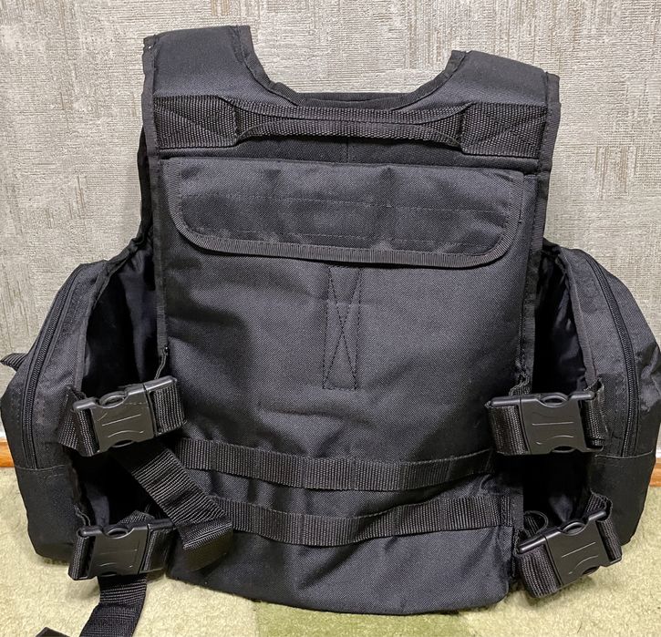 Чорний тактичний жилет (плитоноска) розмір XL