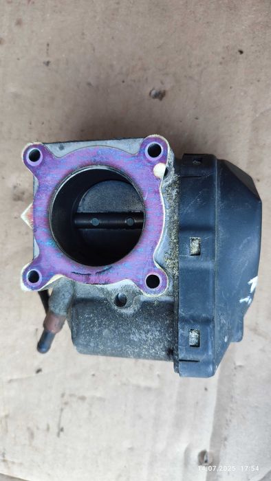 Дросельна заслонка Skoda Fabia I 1.4 MPI 047133062 5WS02090
