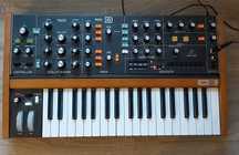 Behringer Poly D аналоговий синтезатор ЦІНА ДО 5,07
