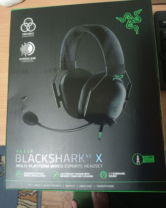 ПРОДАМ!!! Наушники raze blackshark V2 X