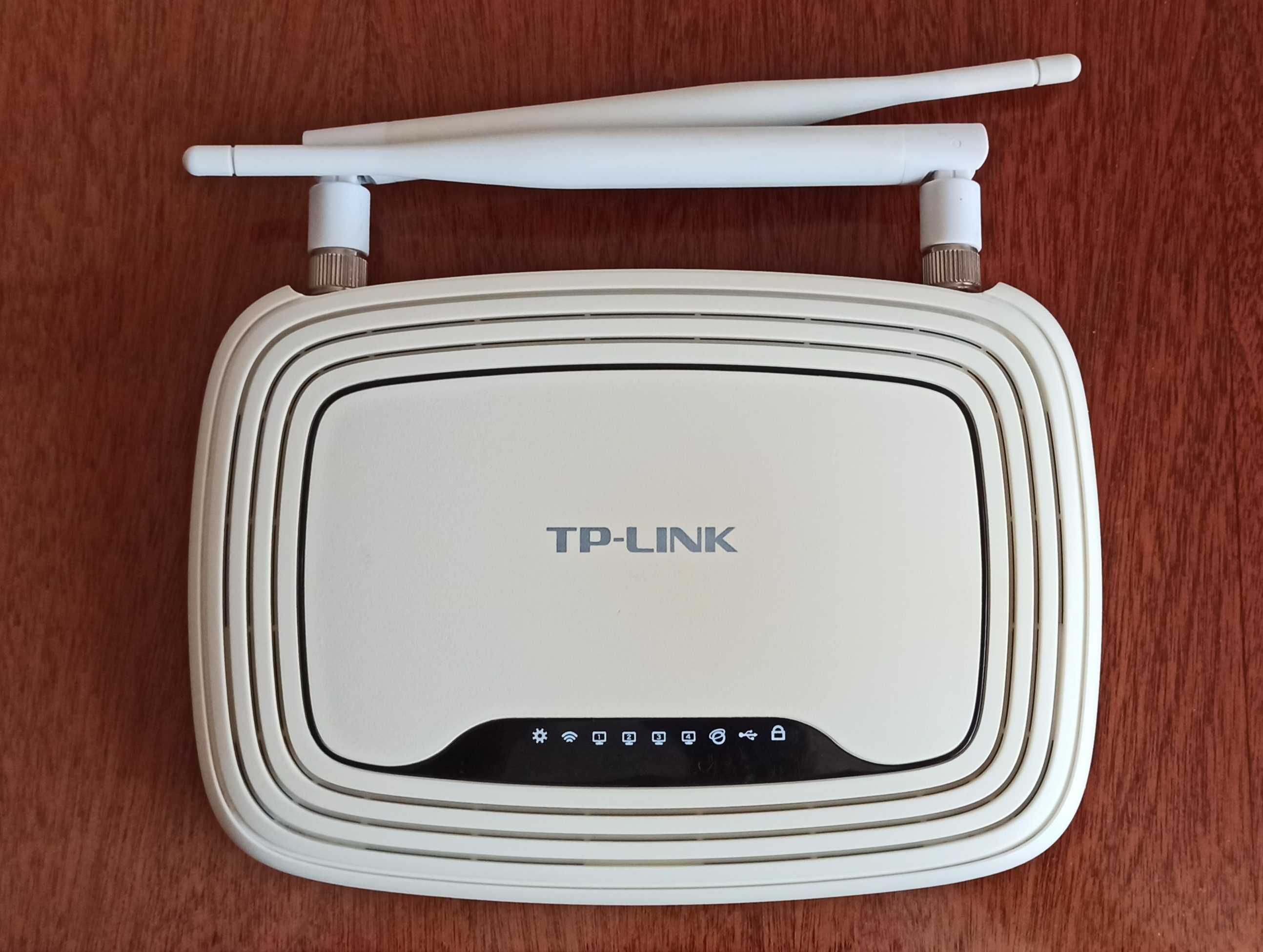 Wi-Fi-роутер TP-Link TL-WR842ND (N300, USB-порт)
