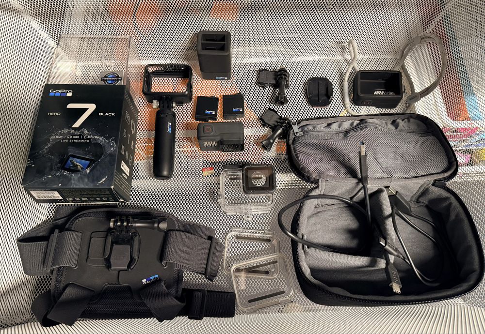 Kamera GoPro Hero 7 z pakietem akcesoriów