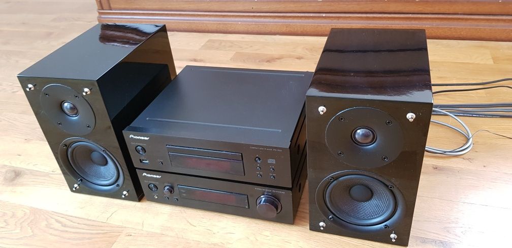 Pioneer P1-DAB-K kompaktowy zestaw HI-FI