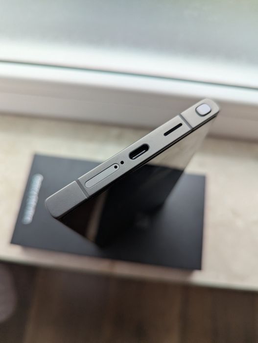 Samsung S24 Ultra 256gb Titanium Black