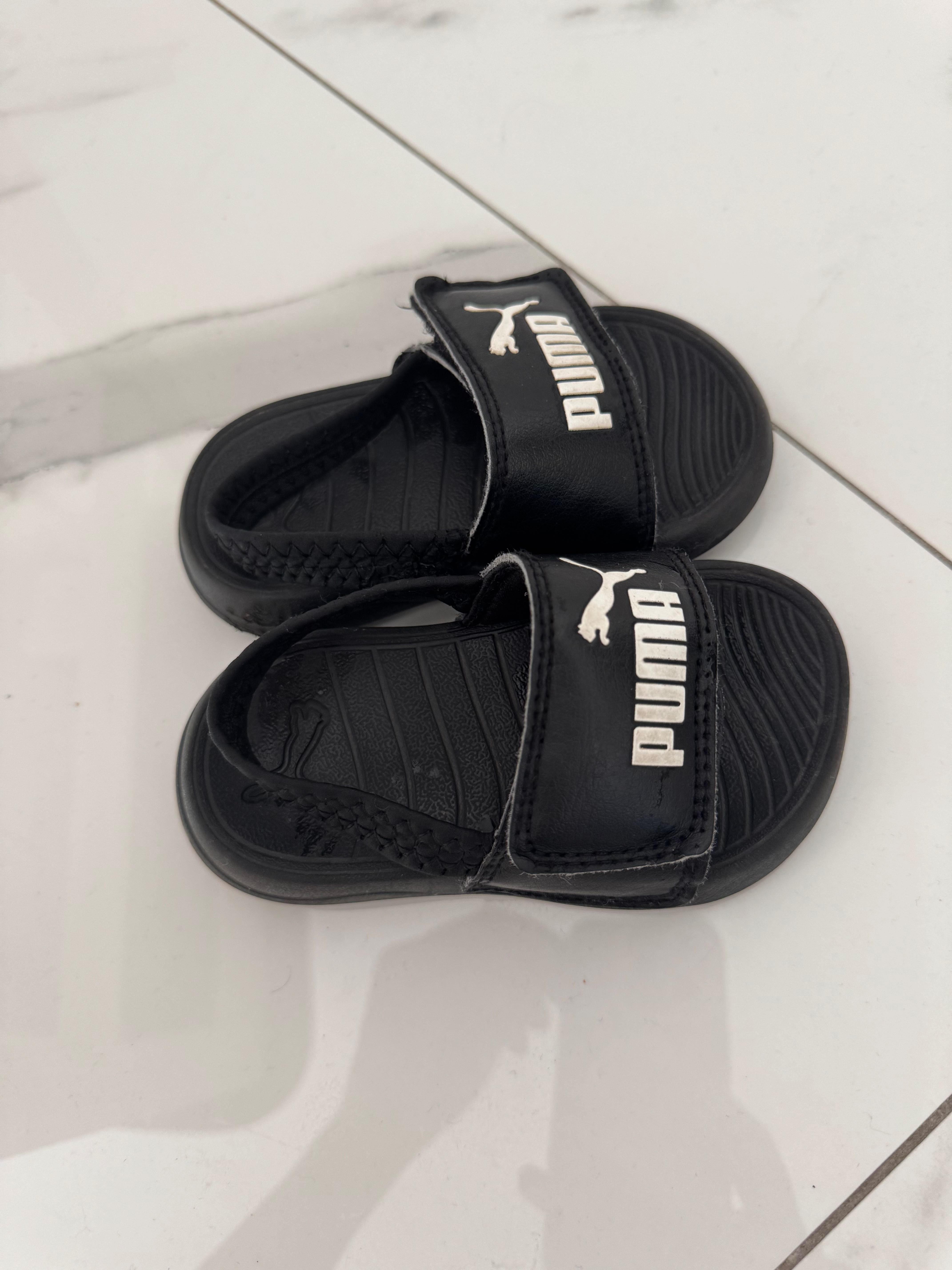 Дитячі босоніжки Puma