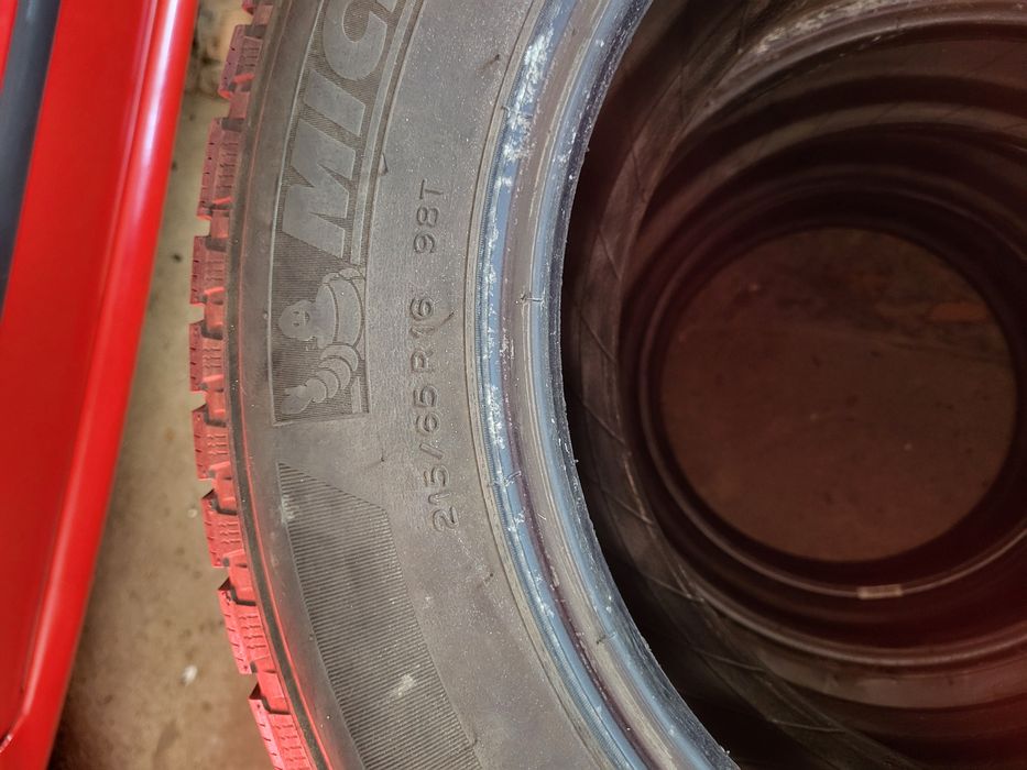 Opony Zimowe Michelin 215/65/16 4szt.