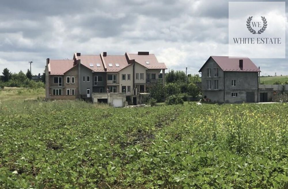 Продаж 3 поверхового таунхауса у с. Смиківці