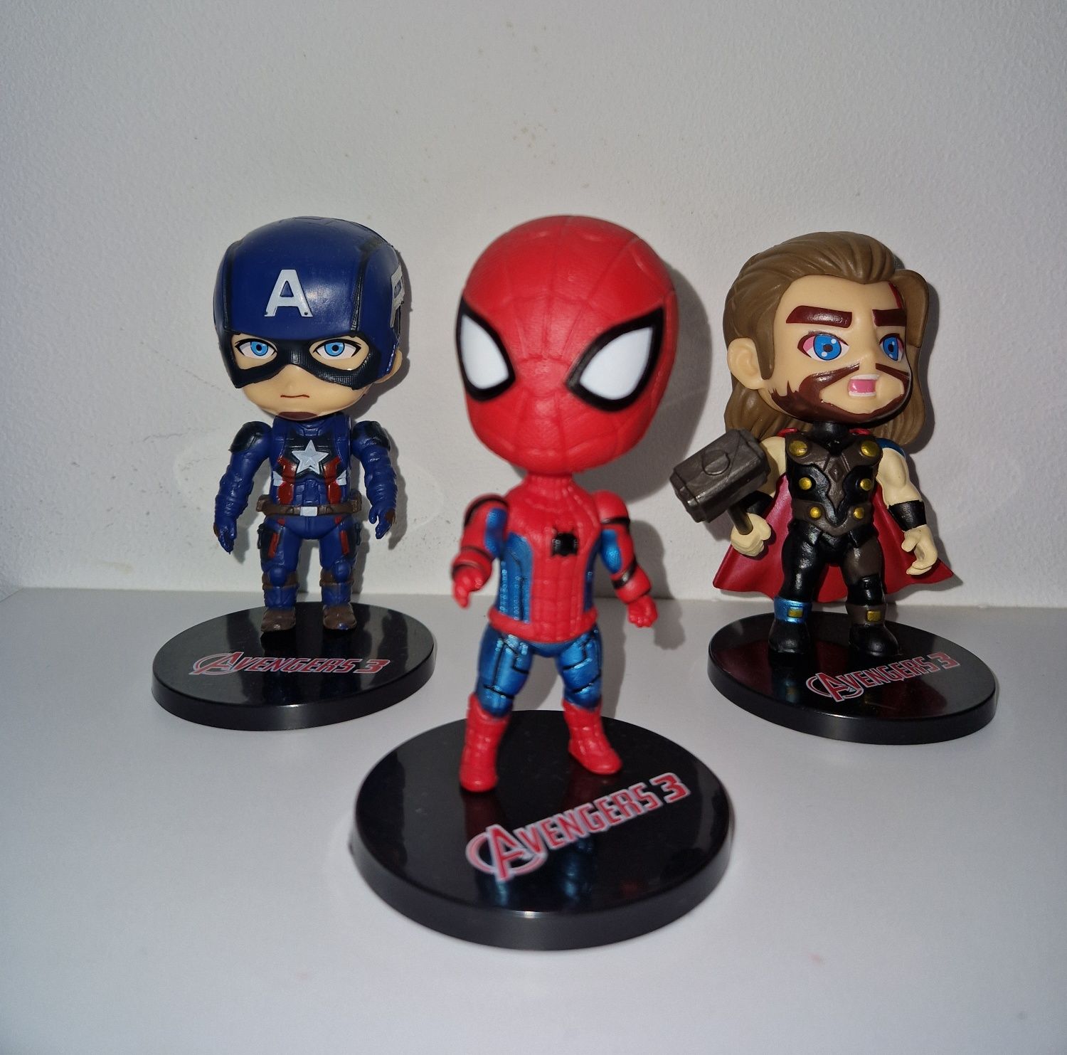 Conjunto 6 bonecos marvel