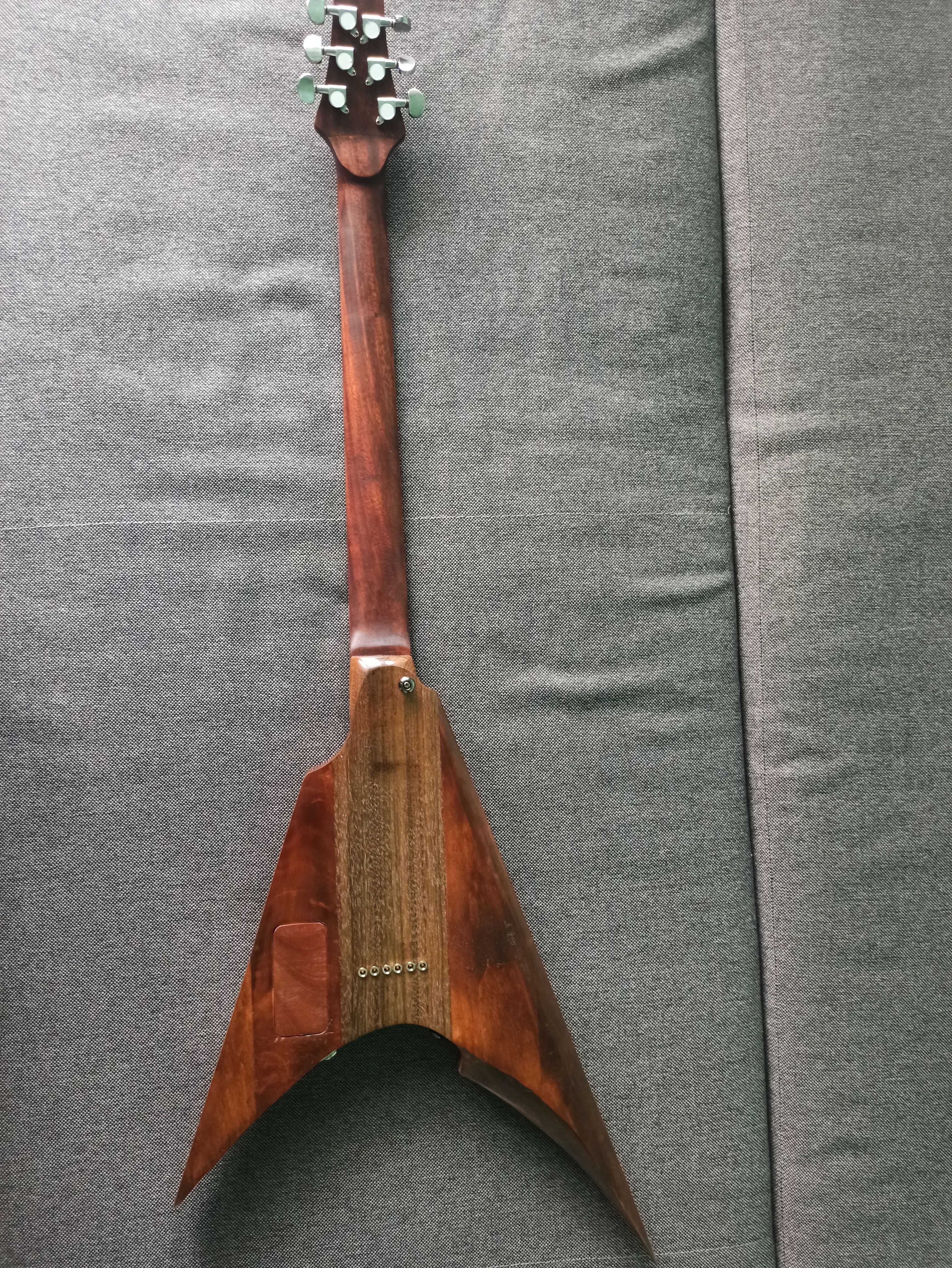 Gitara elektryczna (EMG 81, mostek Gotoh)