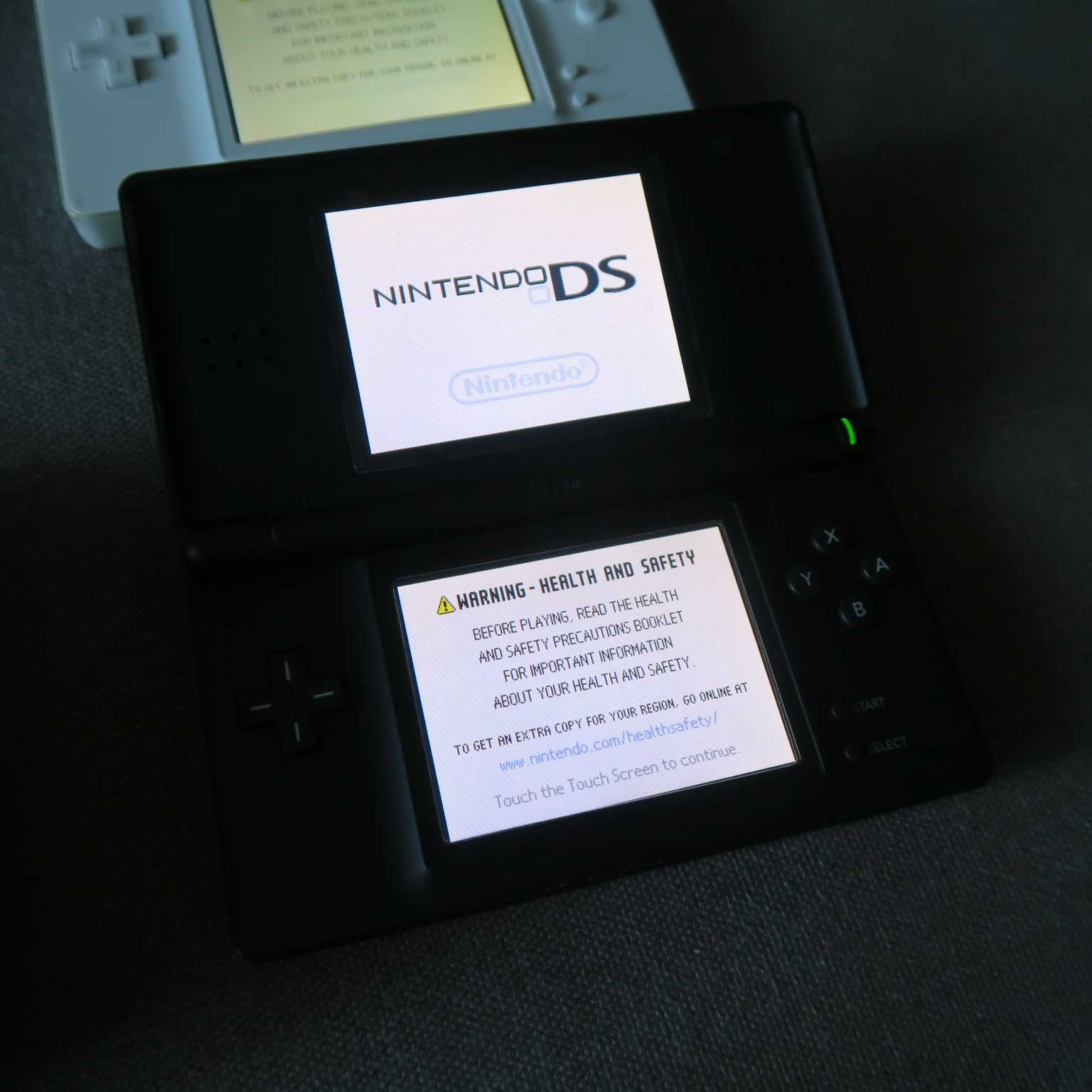 Консоль Nintendo DS Lite Nintendo 2DS