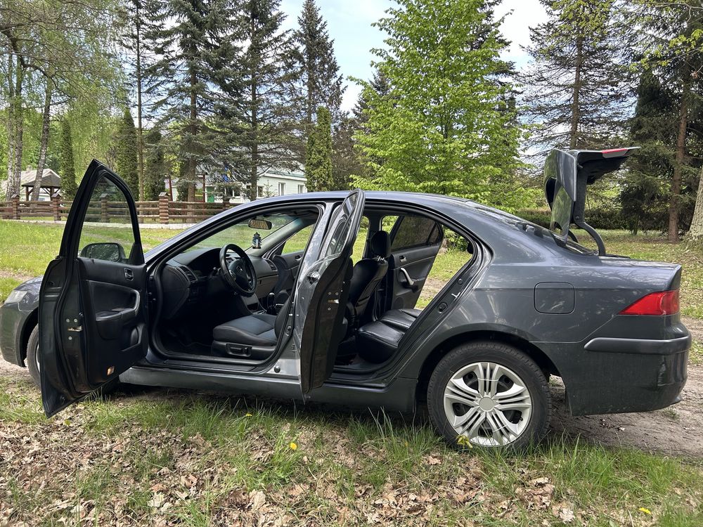 Продається автомобіль Honda accord