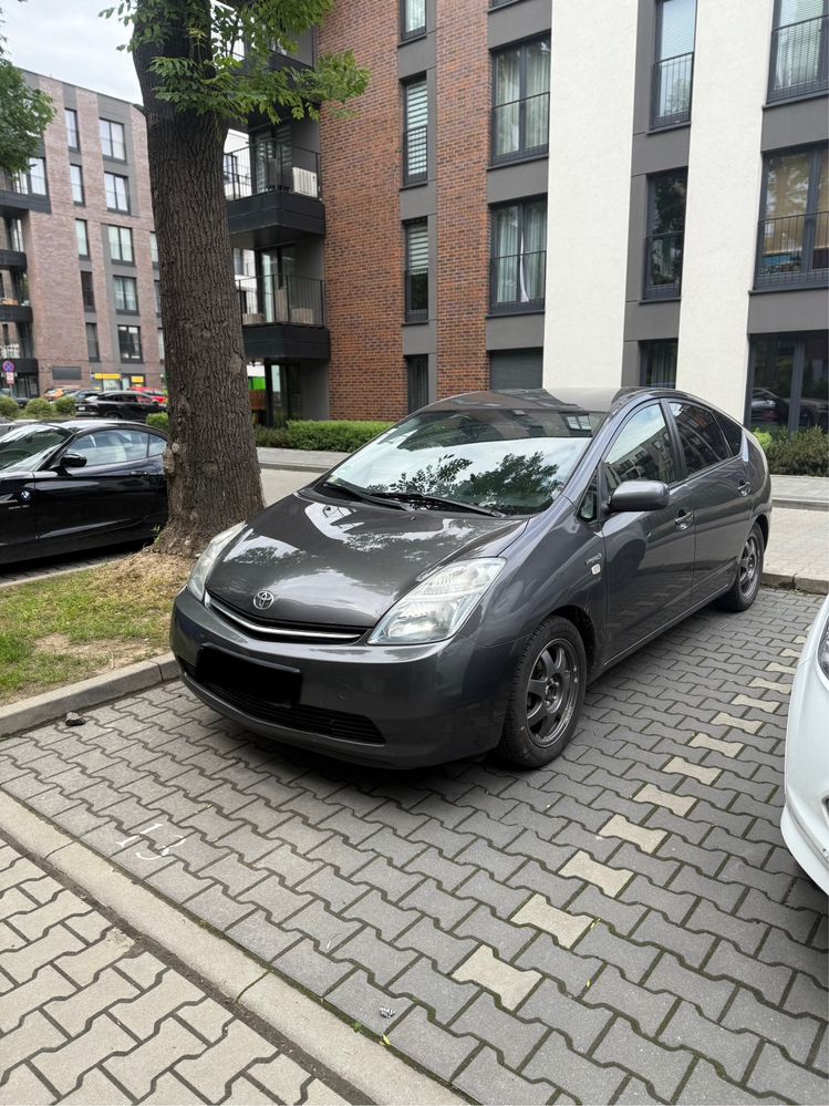 Toyota Prius 20 LPG z gazem