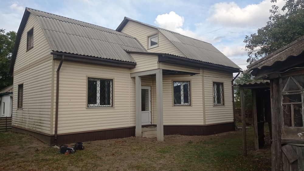 Продам дом с мансардным этажом