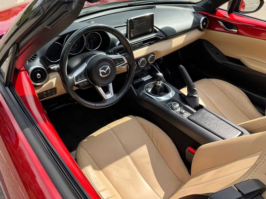 Mazda MX-5      2016