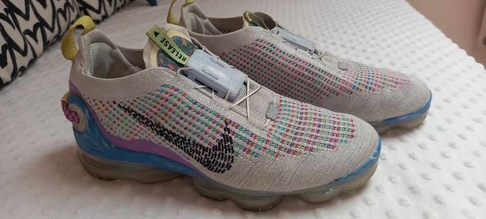 Nike Vapormax 41 jak nowe.