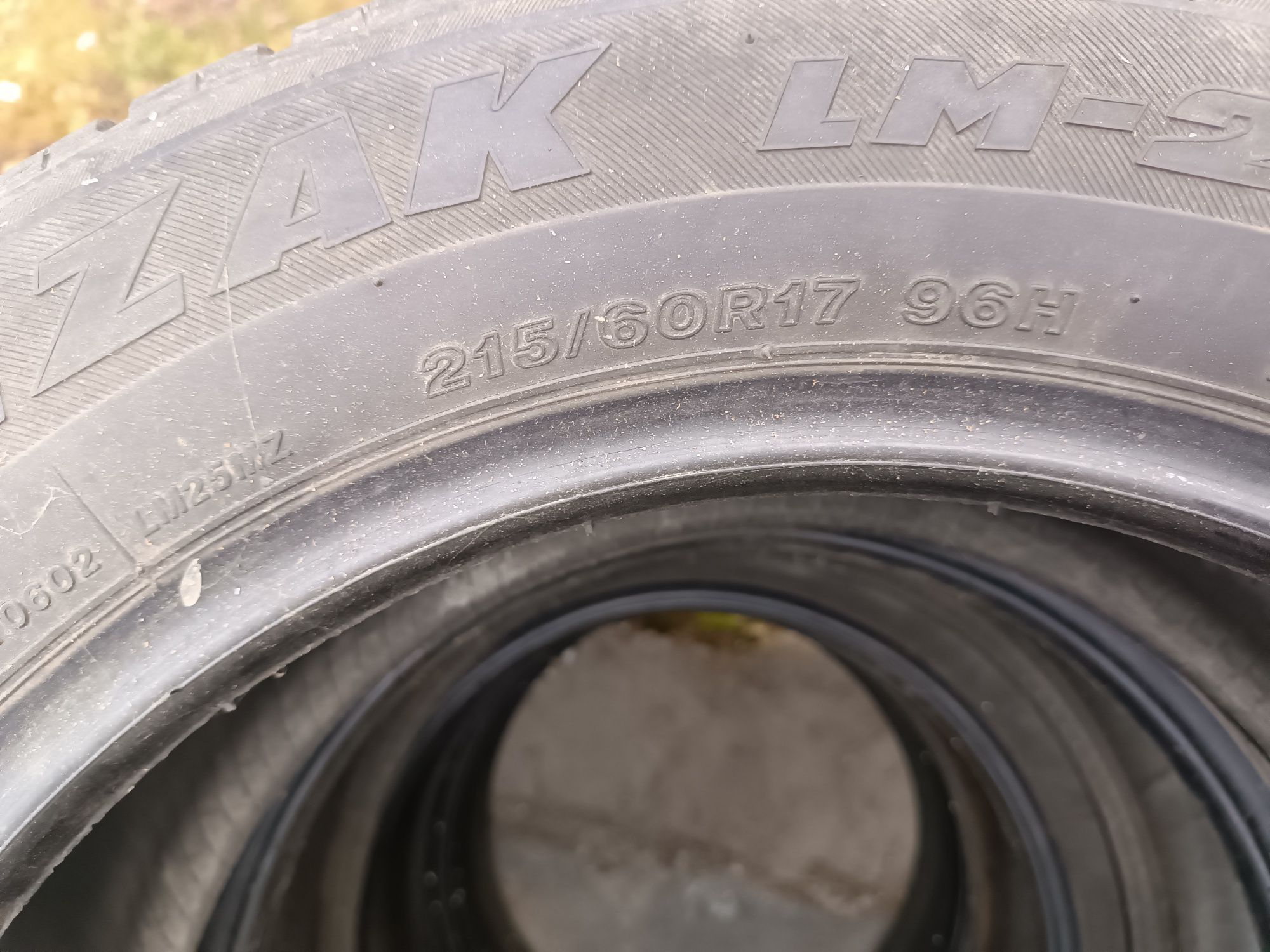Opony Bridgestone blizzak  17''