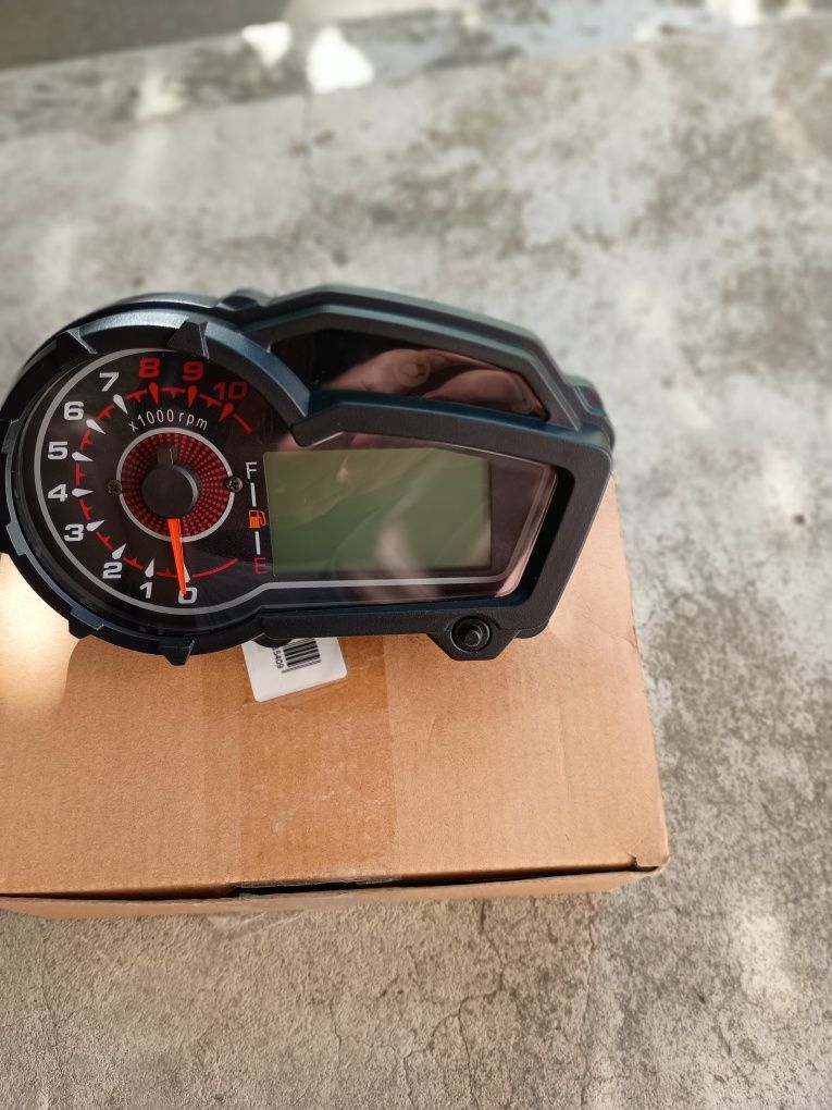 Licznik prędkościomierz zegary Yamaha xtz150 ys125 Zipp Barton Travel