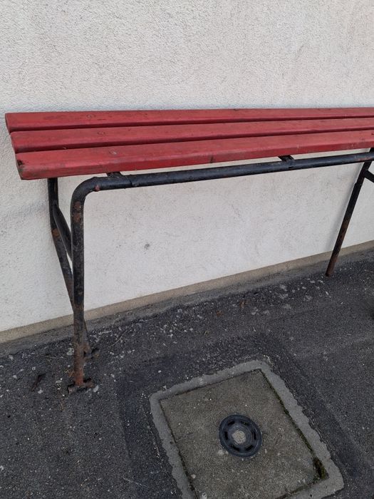 Ławka ogrodowa lub rekreacyjna