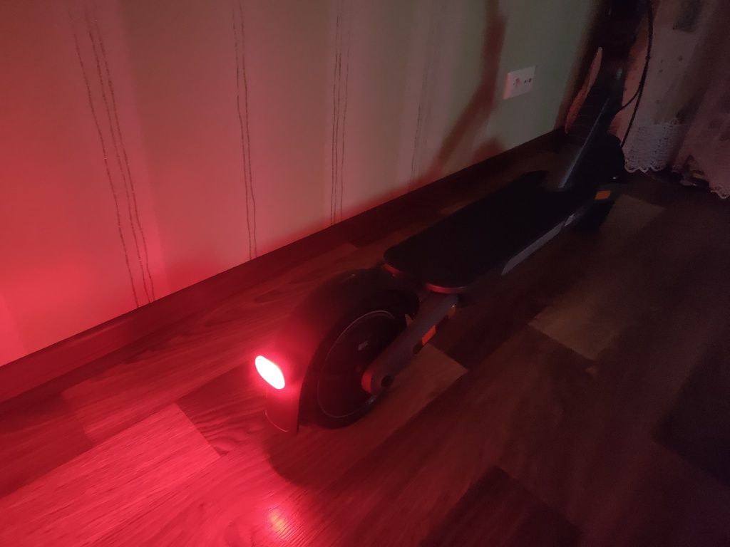 Електросамокат Xiaomi Scooter 4 Ultra (Ninebot,Kugoo,Segway,LikeBike)