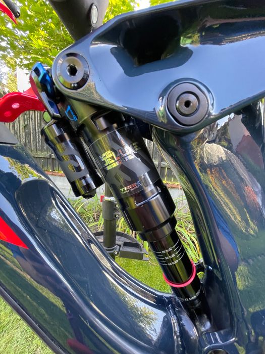 TREK Slash 8 Gen.5 L
