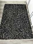 Tapete preto e branco Gato Preto