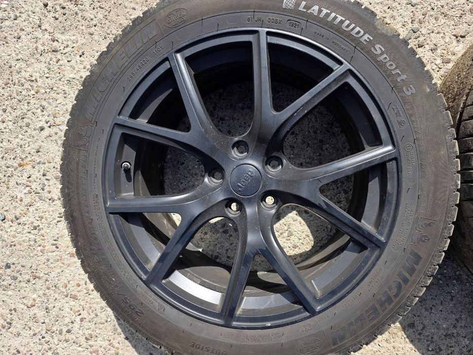Jeep grand Cherokee WK2/Durango SRT R20/295/45  Колеса в сборі Оригіна