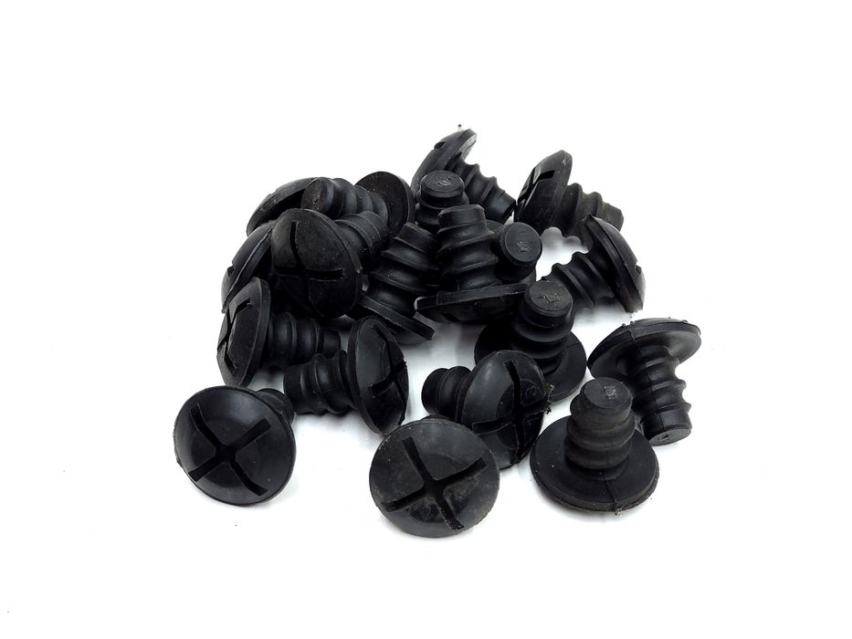 NOWA Śruba siodełka Romet Wigry Wagant Turing Jubilat Zenit Gazela Gil