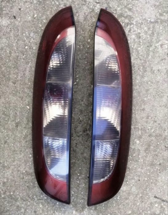 Opel Corsa C - Conjunto de Farolins