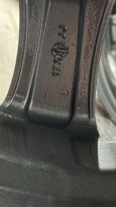 Оригінальні диски Peugeot 4Х108 17X7J ET25