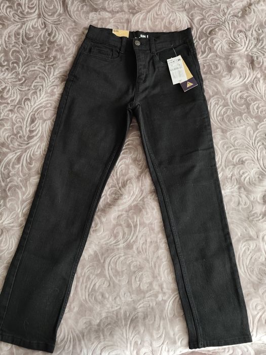 Джинси нові Kiabi 140 розмір