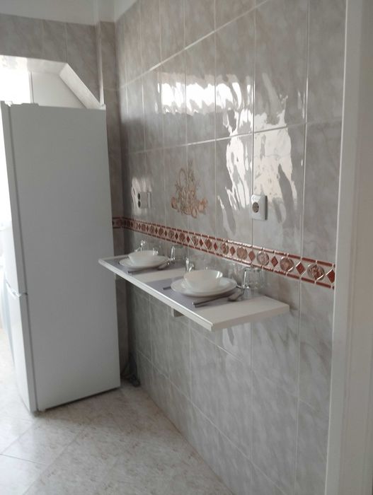 Quarto para arrendar na Reboleira