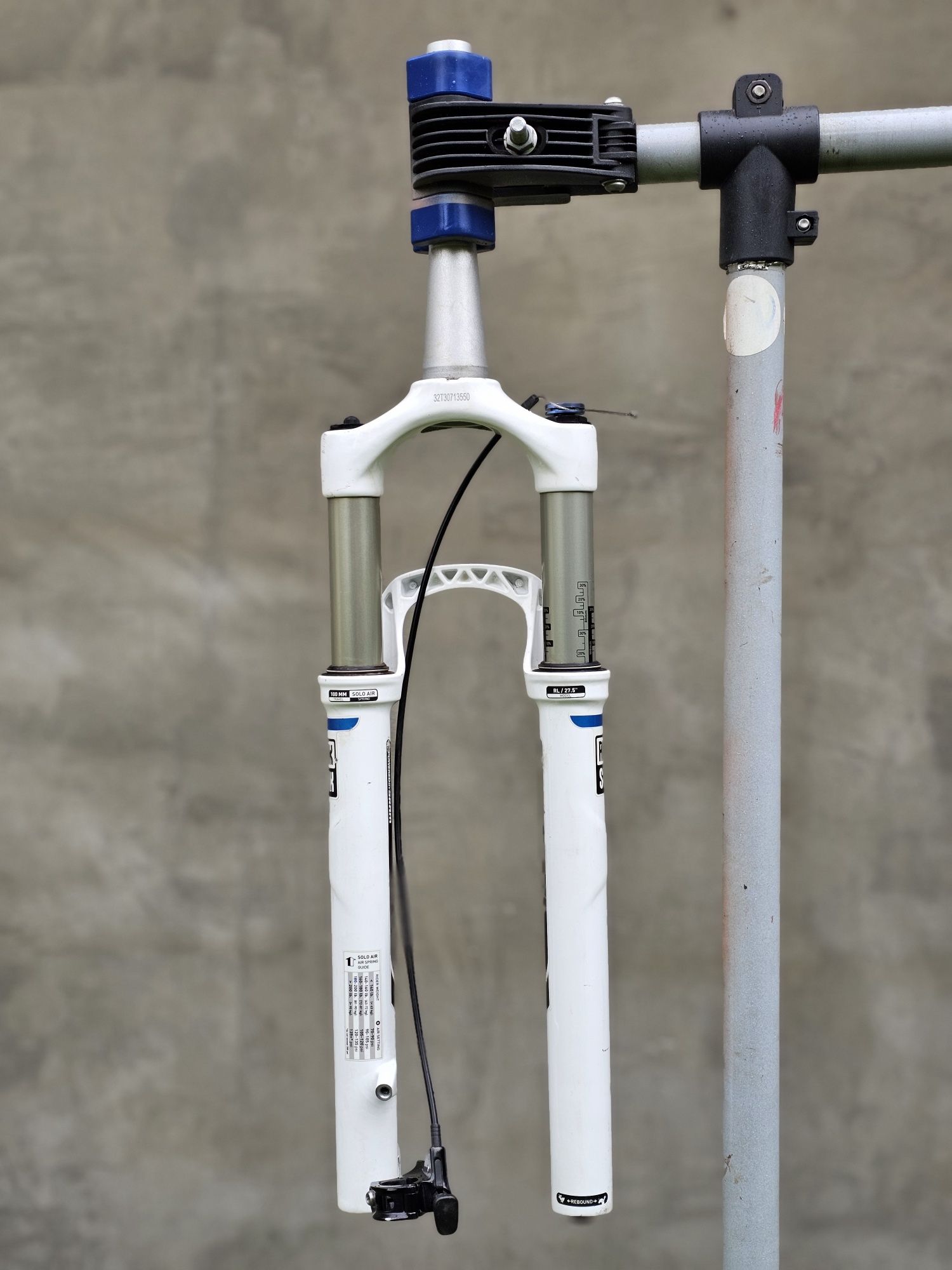 Вилка Rock Shox Reba 27.5