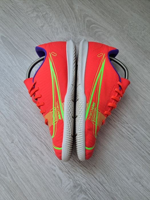 Футзалки Nike Mercurial Vapor/сороконіжки nike 34р/бутси Nike 35р 22см