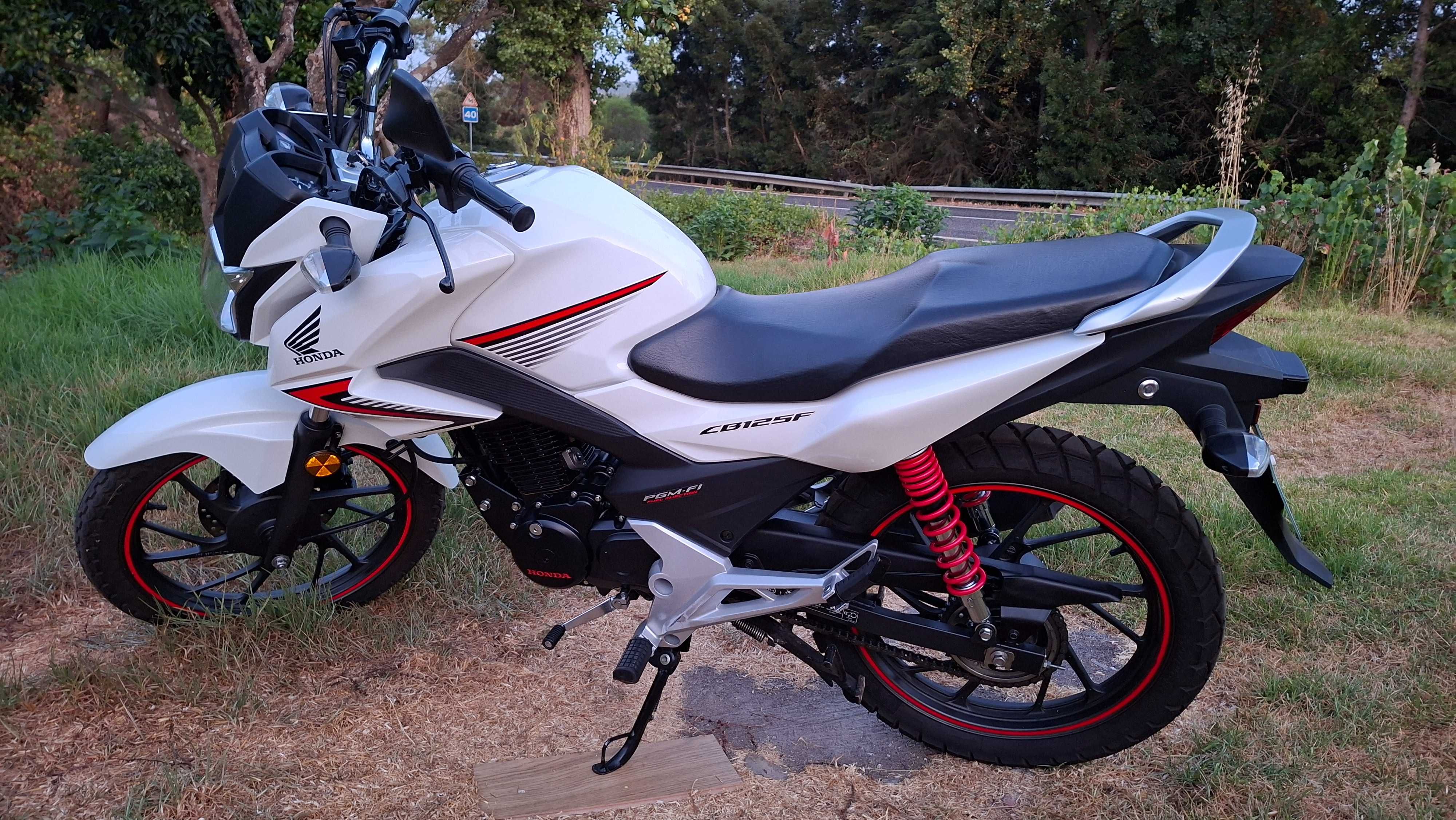 Vendo Honda CB 125 F