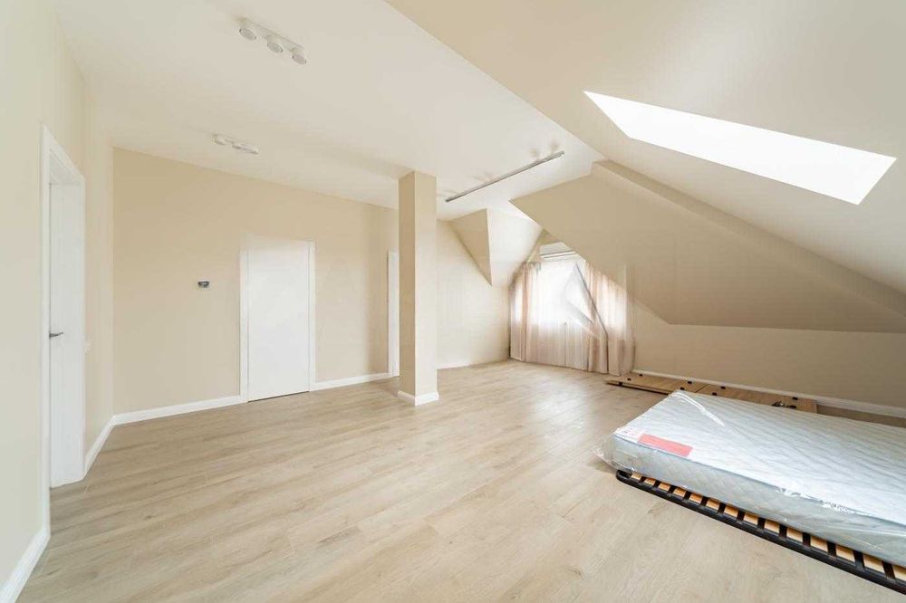 Продаж | Будинок | Козин | Рибальський провулок | 220м2 | 4к.