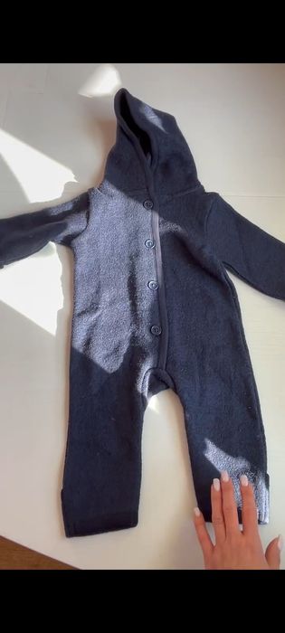 Дитячий стоковий одяг