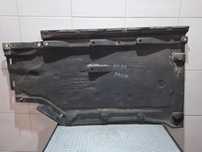 Osłona podwozia prawa Audi A4 B9 nr 8W0825208