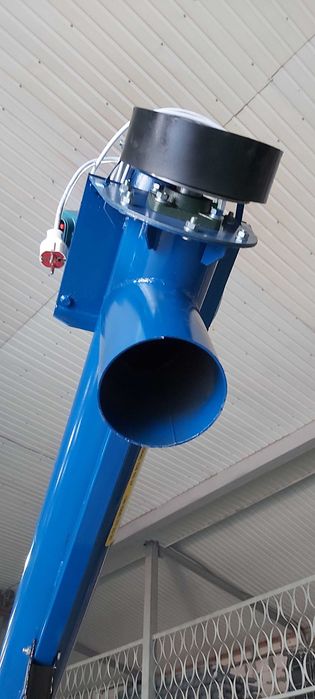 Шнековый погрузчик (винтовой конвейер, транспортер зерна) 133х4 м