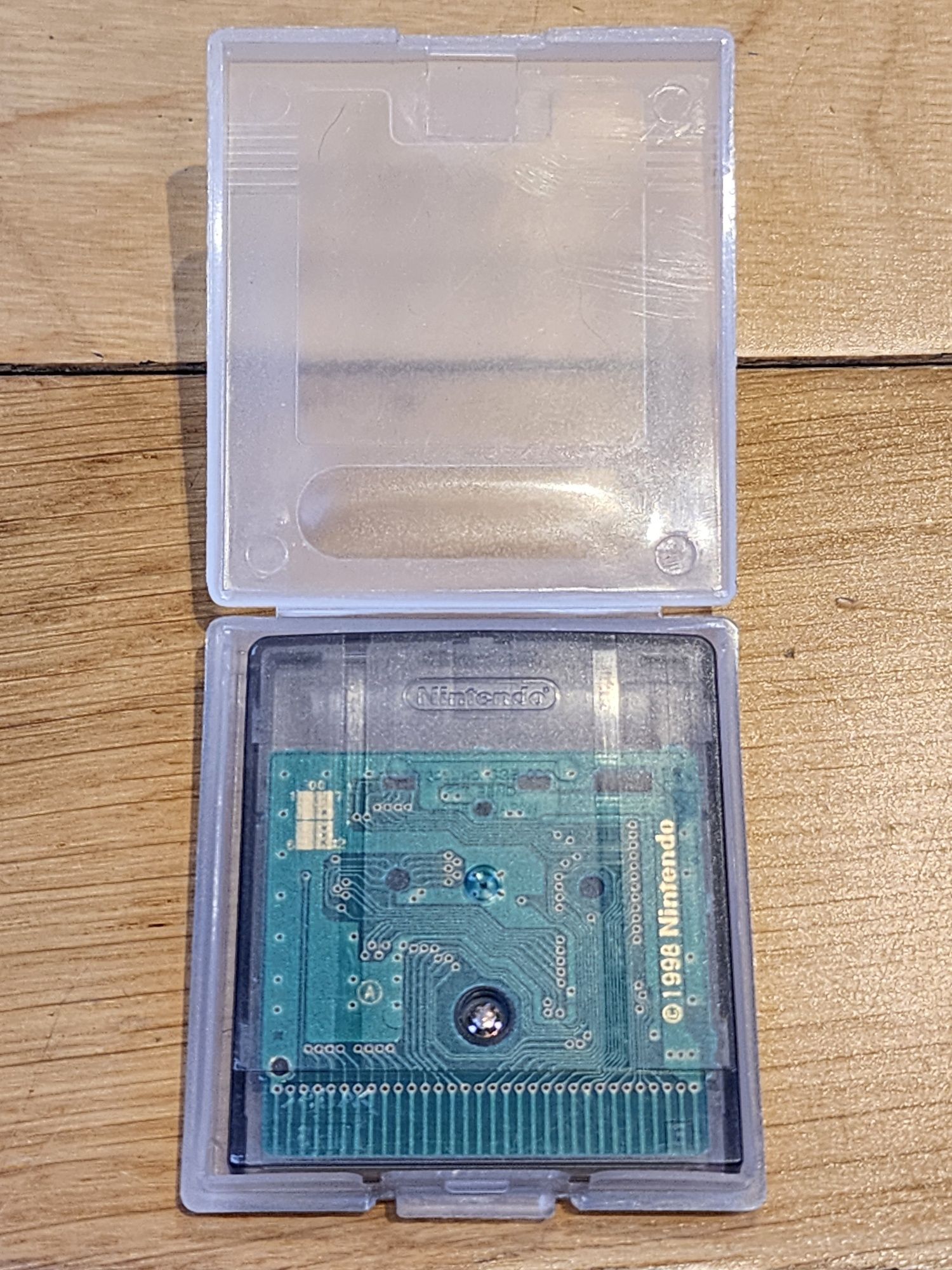Skateboarding gameboy color
