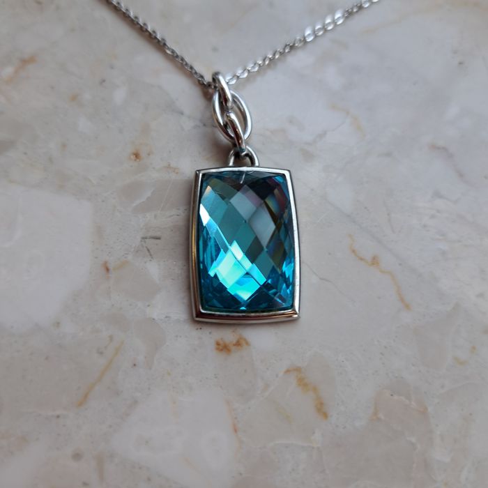 Naszyjnik Swarovski, nowy
