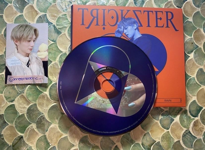 Álbum oneus (trickster) ravn digipack ver