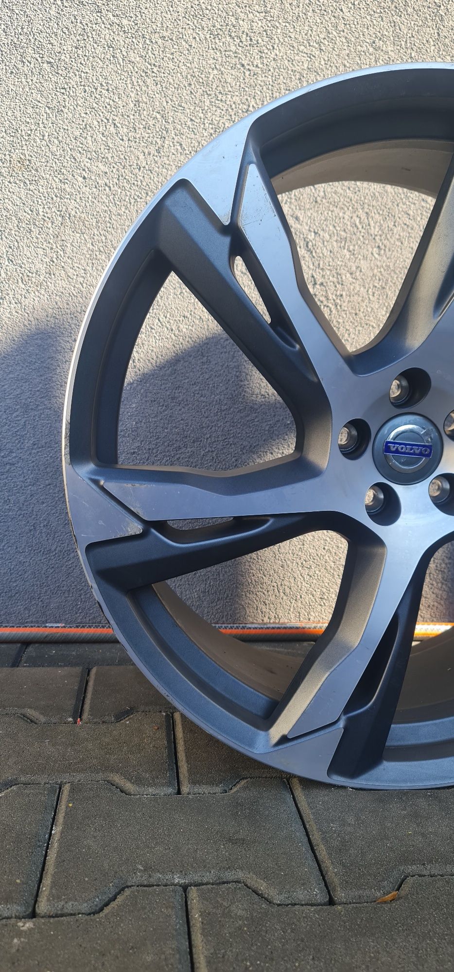 "22 5x108 Volvo Oryginał pojedyncza