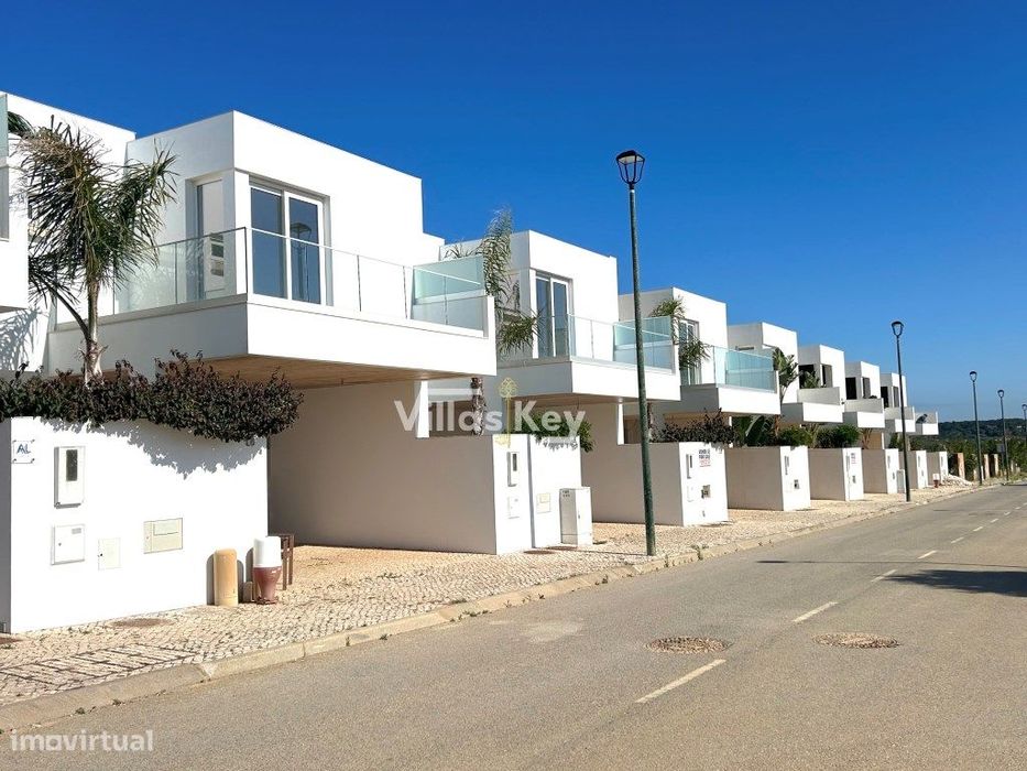 Vivendas em Sagres junto ao mar