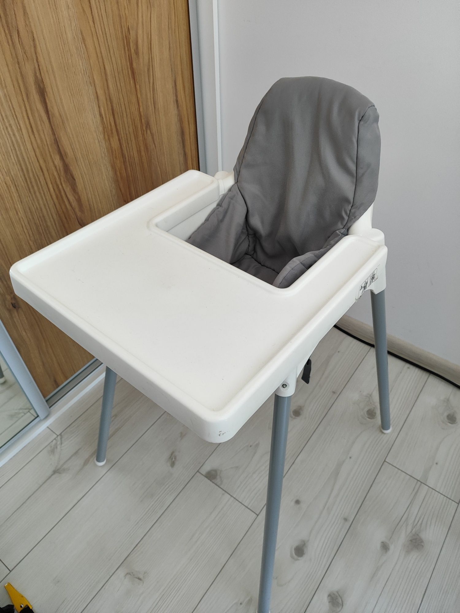 Krzesło dziecięce do karmienia IKEA