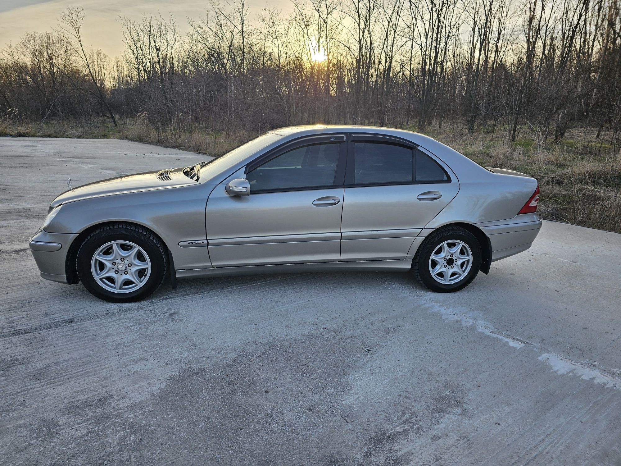 Mercedes-Benz C-Class 2007 газ-бенз