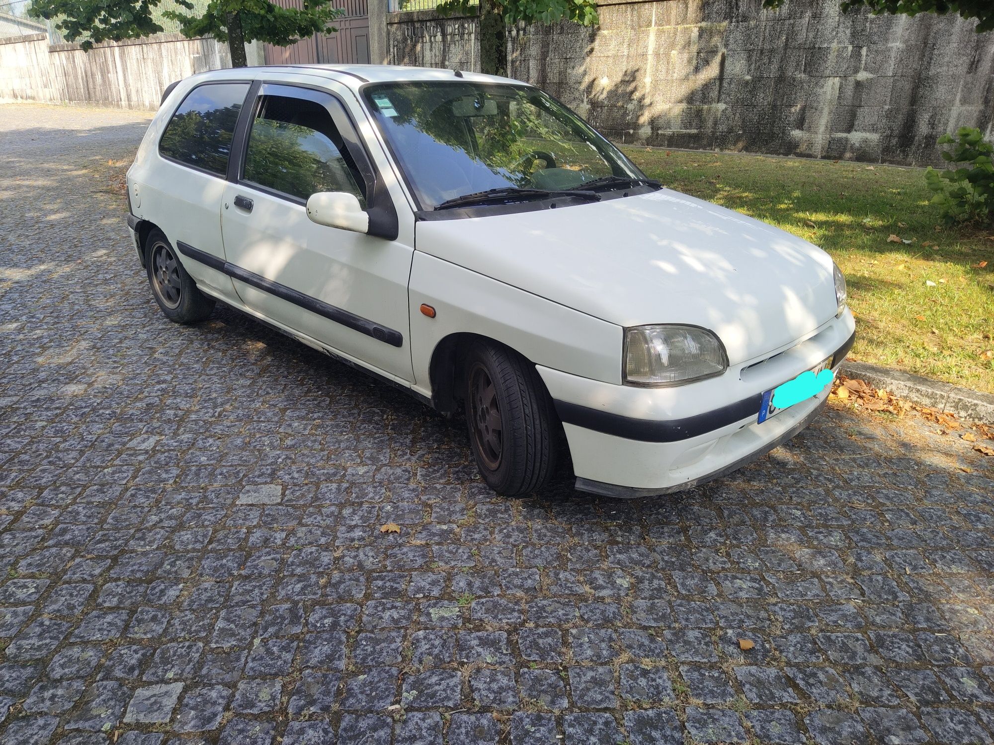 Renault Clio I comercial