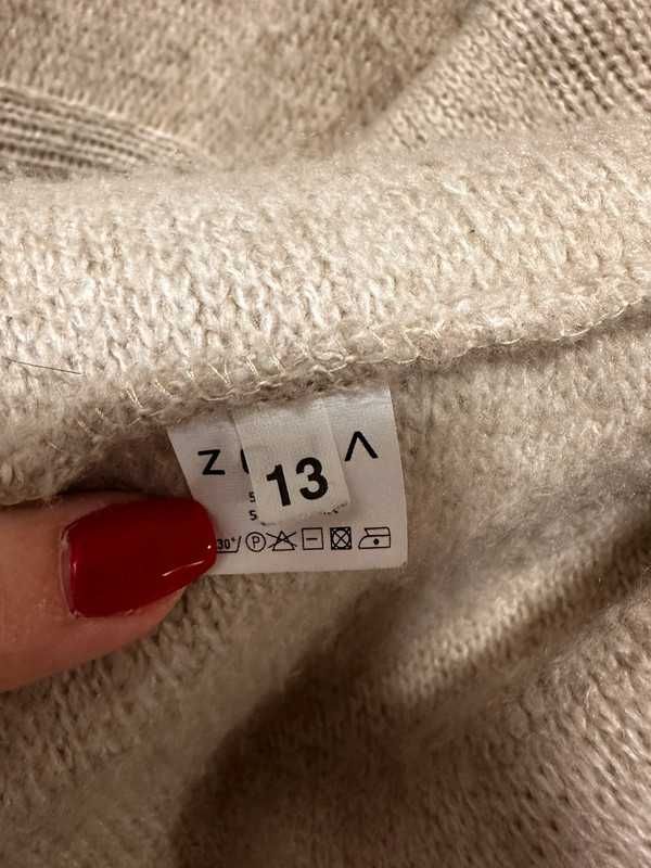 Beżowy bardzo ciepły i miły sweter kardigan Zoja oversize