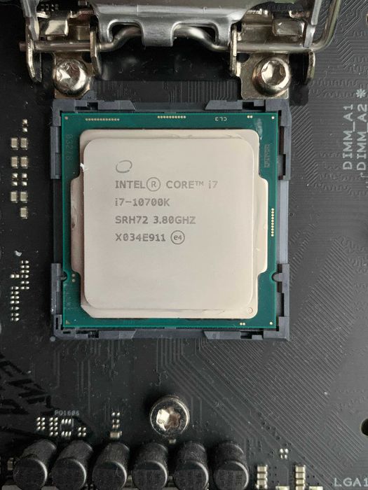Процесор Intel Core i7-10700K 3.8GHz / 16MB s1200 BOX